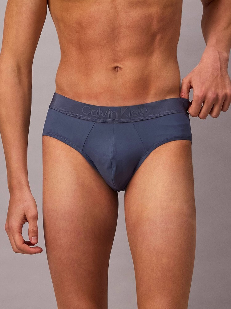 商品一覧 | カルバン・クライン 公式オンラインストア