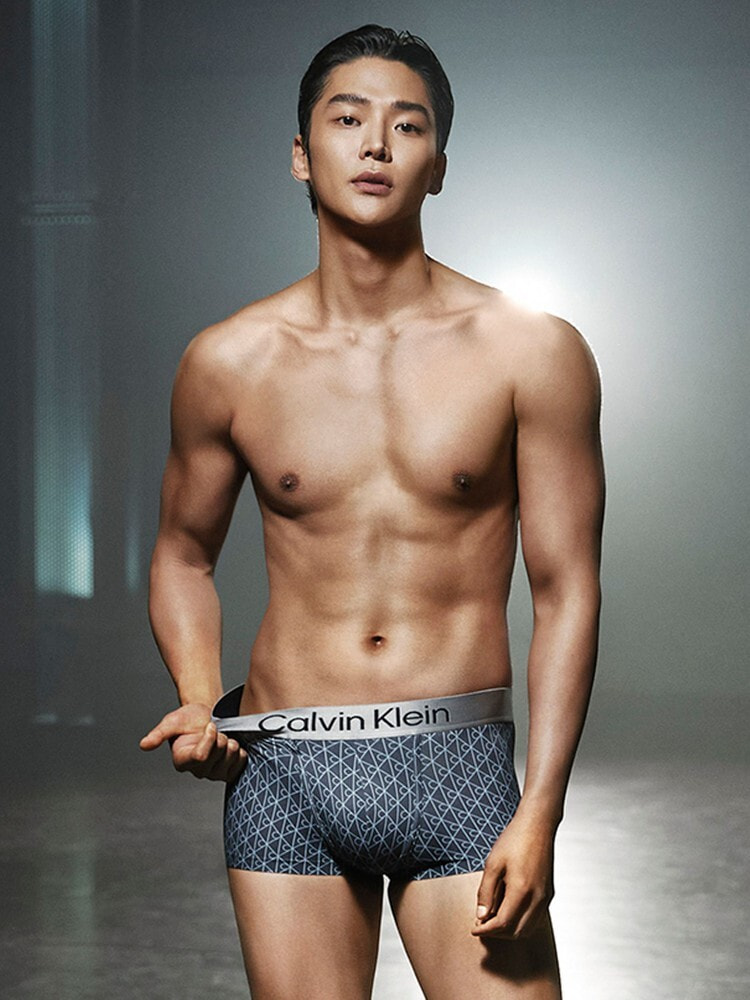 商品一覧 | カルバン・クライン 公式オンラインストア