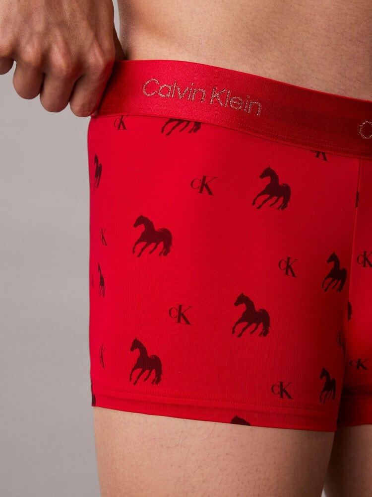 メンズ | 新着 | カルバン クライン 公式オンラインストア | カルバン