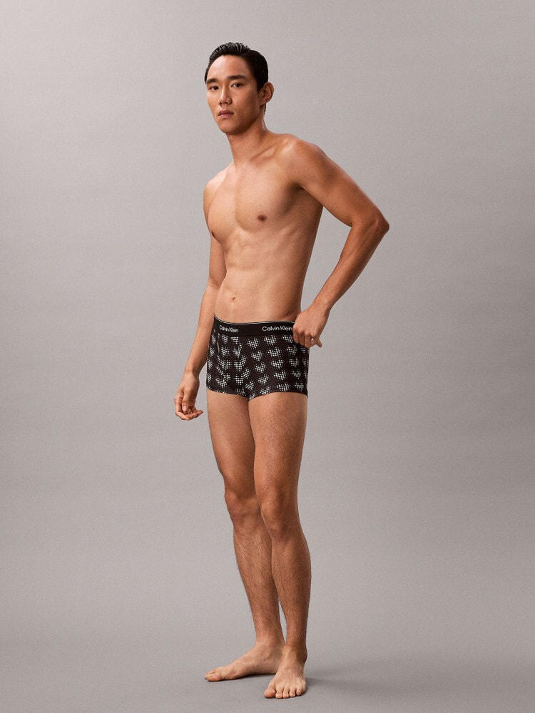 商品一覧 | カルバン・クライン 公式オンラインストア