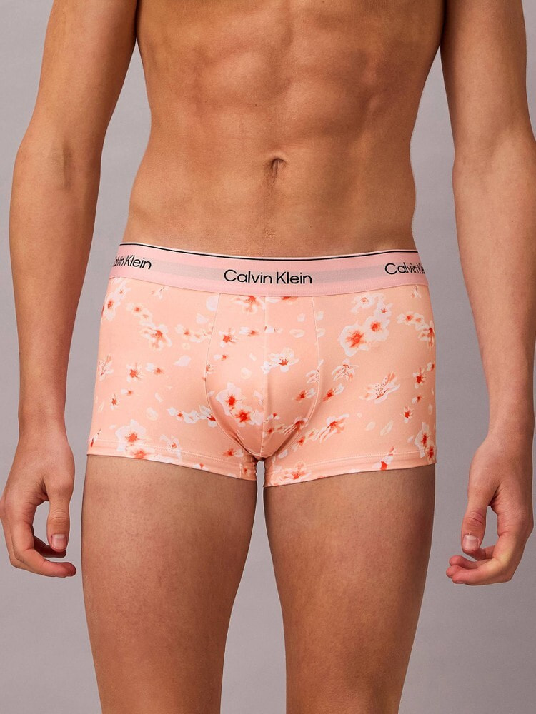 商品一覧 | カルバン・クライン 公式オンラインストア