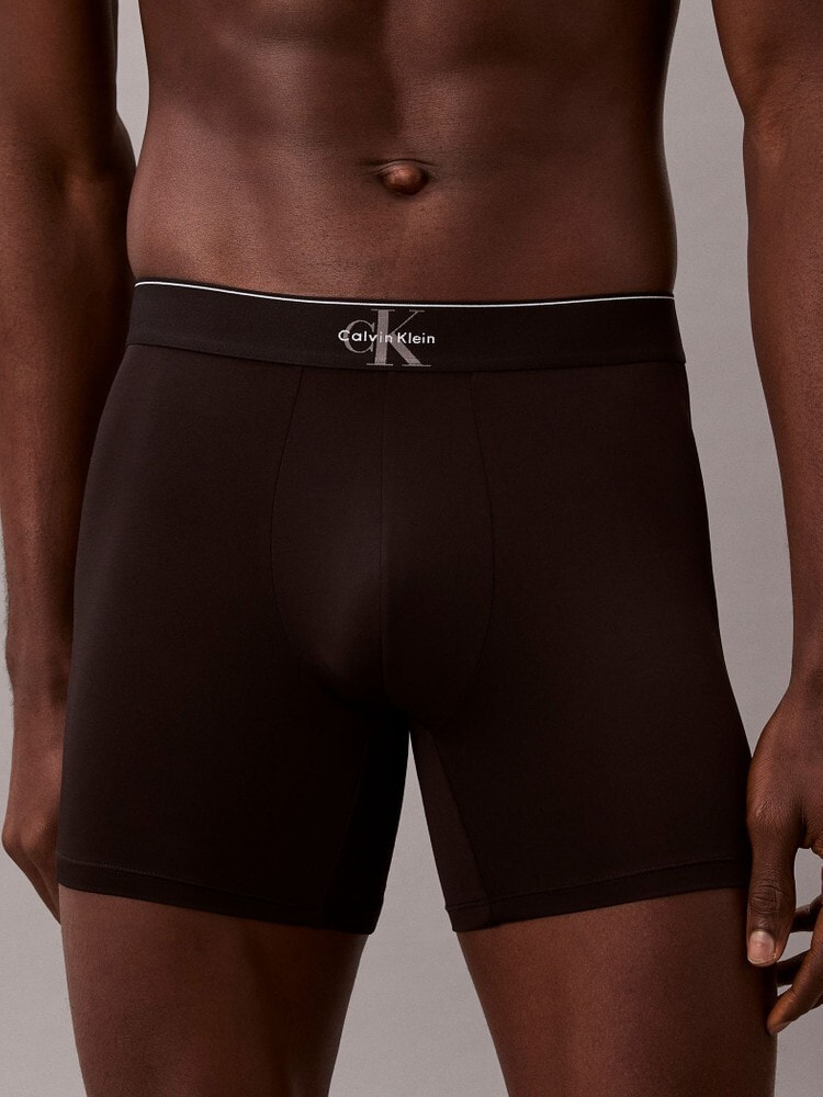 メンズ | 新着 | カルバン クライン 公式オンラインストア | カルバン