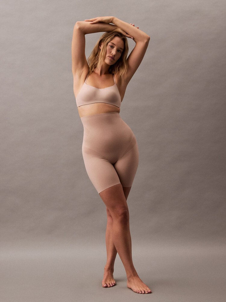 商品一覧 | カルバン・クライン 公式オンラインストア