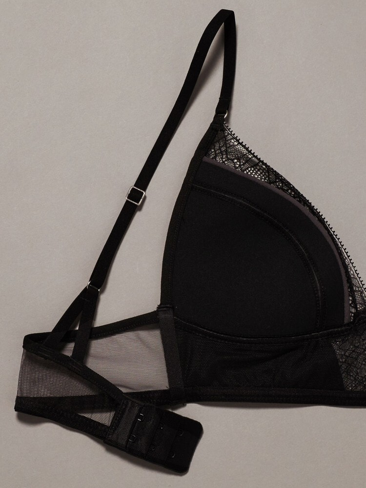 ブラ - Ck Black Geo Lace ライトリーライントライアングルブラ 7