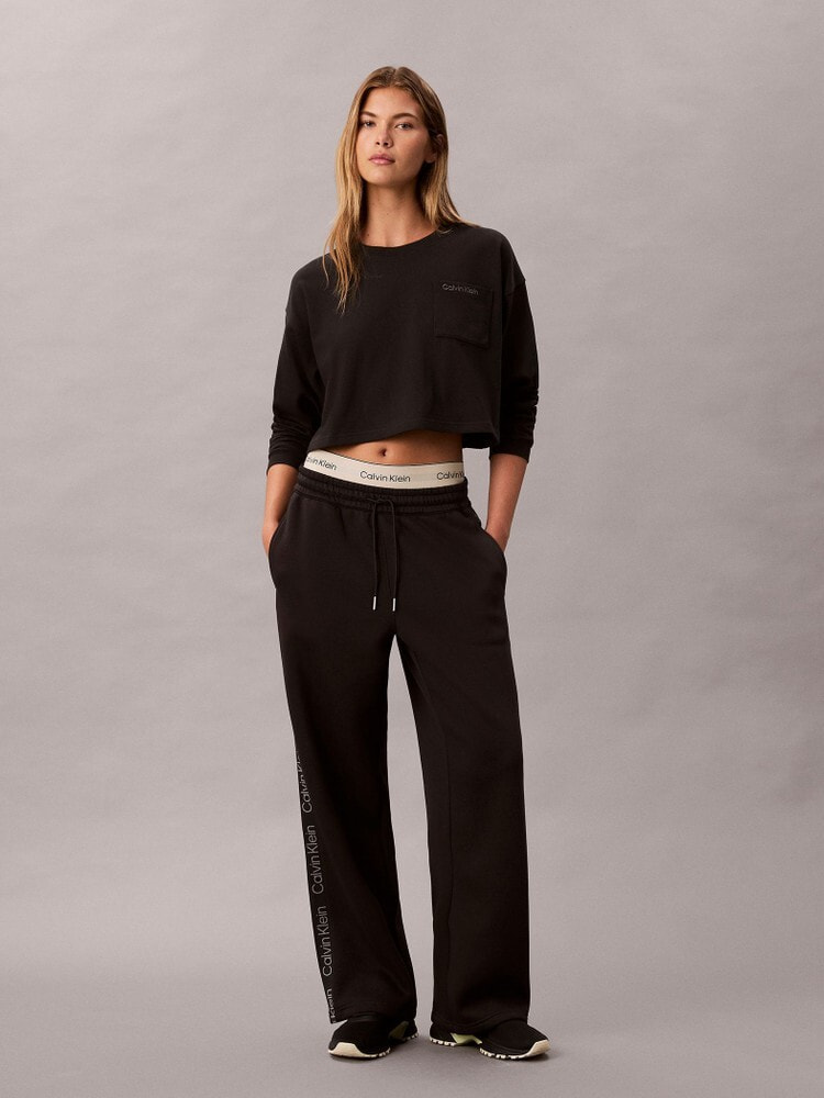 定番アイテム | アパレル | ウィメンズ | カルバン・クライン 公式