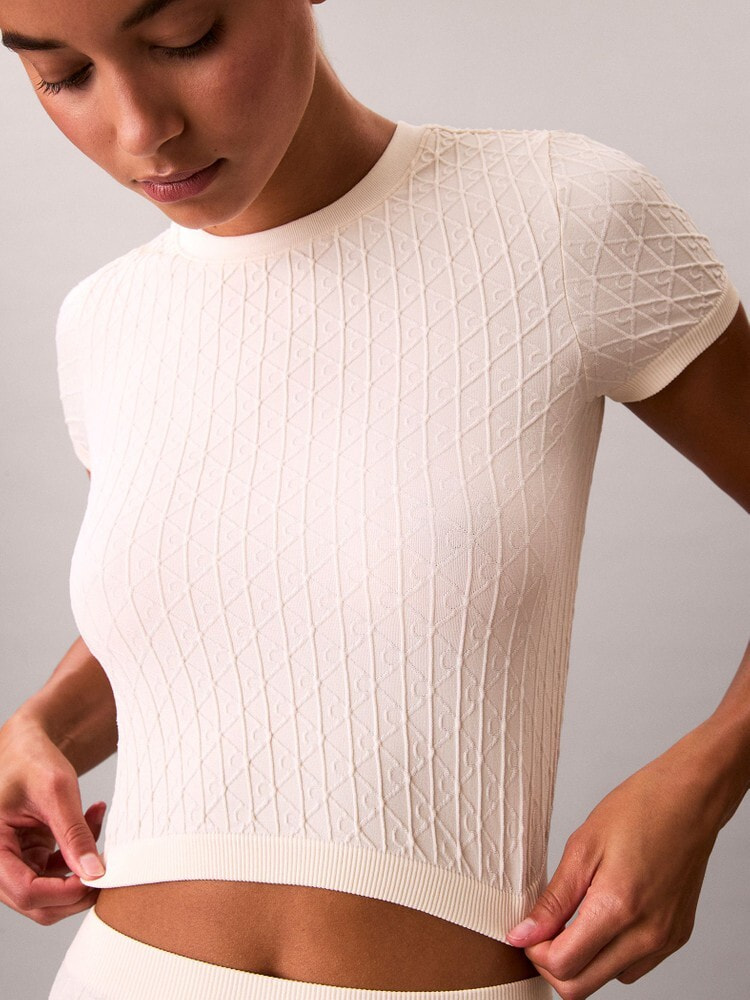 ウィメンズ | トップス | カルバン・クライン 公式オンラインストア