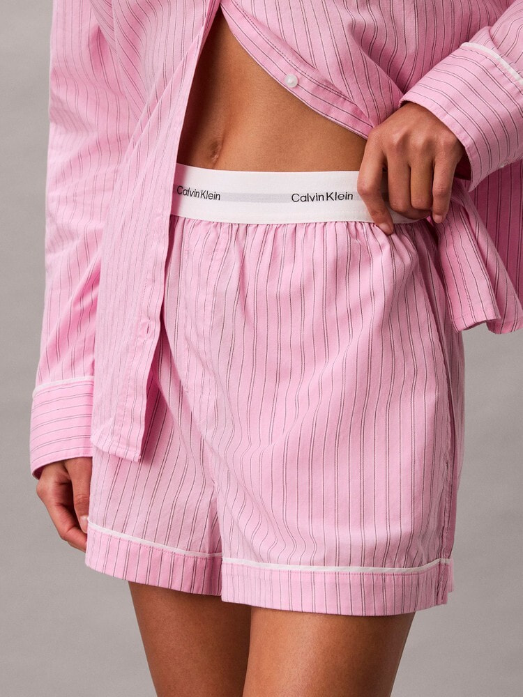 ウィメンズ | アパレル | カルバン クライン 公式オンラインストア