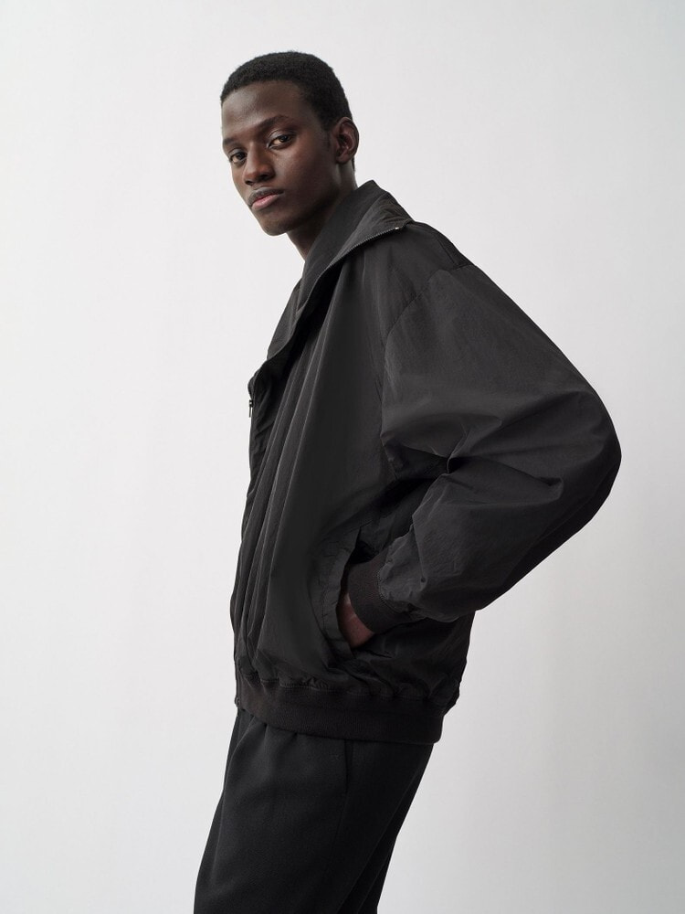 ジャケット - ハイネックナイロンボンバージャケット | カルバン