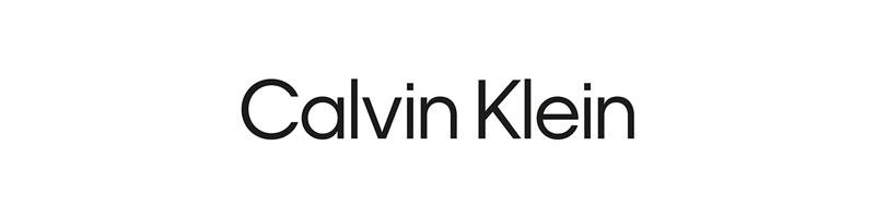 Jung Kook for Calvin Kleinの公式オンラインストアでの在庫状況について